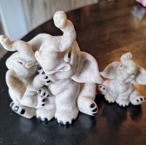 Quarry Critters Elephant Figurine Set